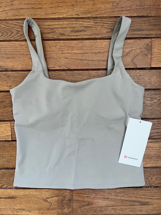 lululemon athletica Tops - Lululemon Warm Ash Grey Wunder Under Square Neck Tank Size 8 NWT